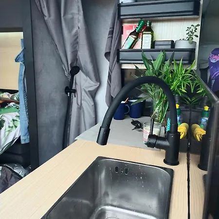 Camper Bronzita With Shower Holiday home *